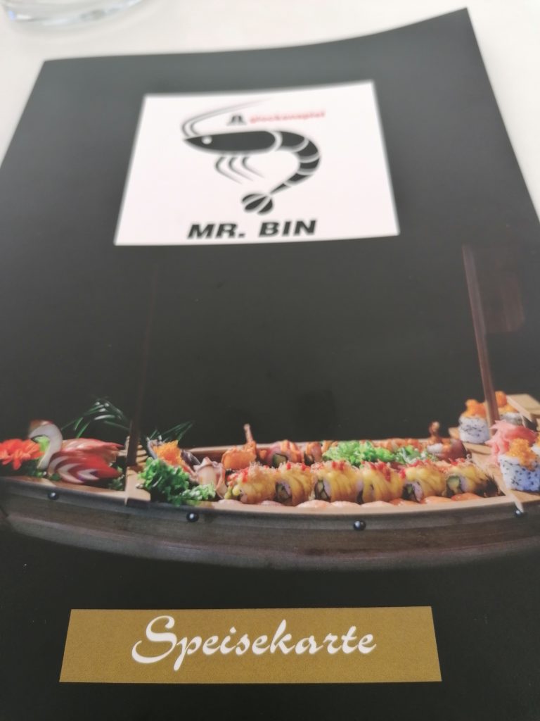 Mr. Bin im Glockenspiel, Graz Essen. Trinken. Schlafen.